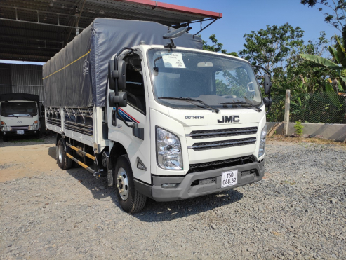 Iz650 thùng mui bạt- Ô Tô Trường Vũ- 0932929697